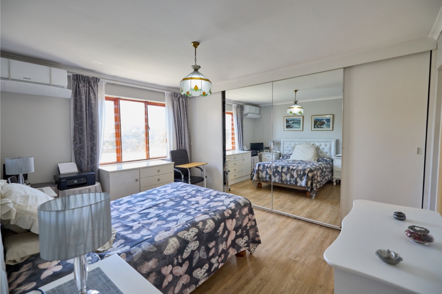 4 Bedroom Property for Sale in Fish Hoek Western Cape